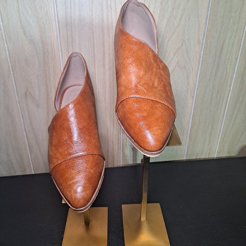 Catharine Malandrino Leather Cutout Booties Loafers Flats Zwan D'Orsay Cognac 6
